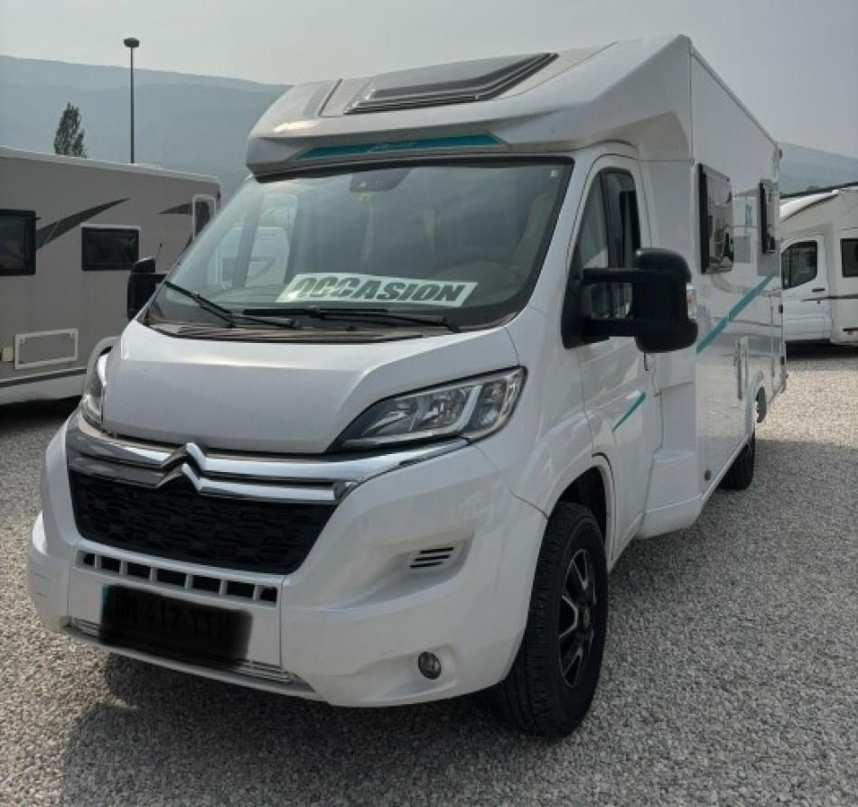 camping car PILOTE P696 JOA CAMP 70T modèle 2023
