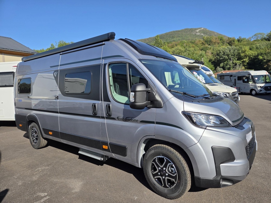 camping car FONT VENDOME DUO VAN BVA A 1€ GARAGE  2027 GRIS ARTENSE mod&egrave;le 2027